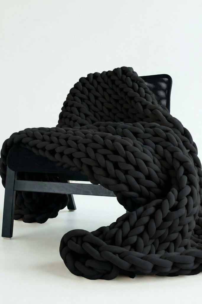 Chunky Knit Tube Yarn Blanket Black 62