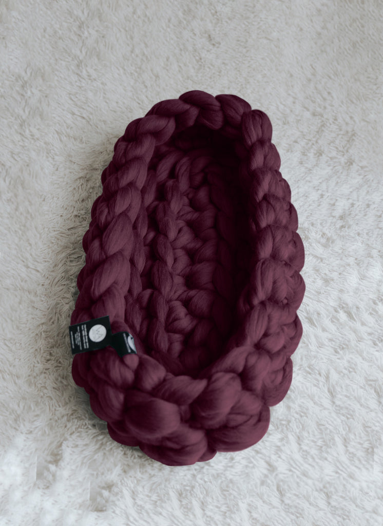 Chunky Knit Baby Nest Wine Red 007