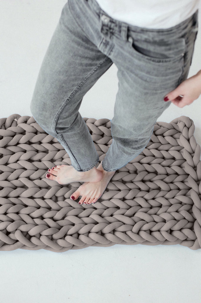 Chunky Knit Rug Braided Rug Knitted Rug Tube Yarn Rug Linen Beige 324 Vertical