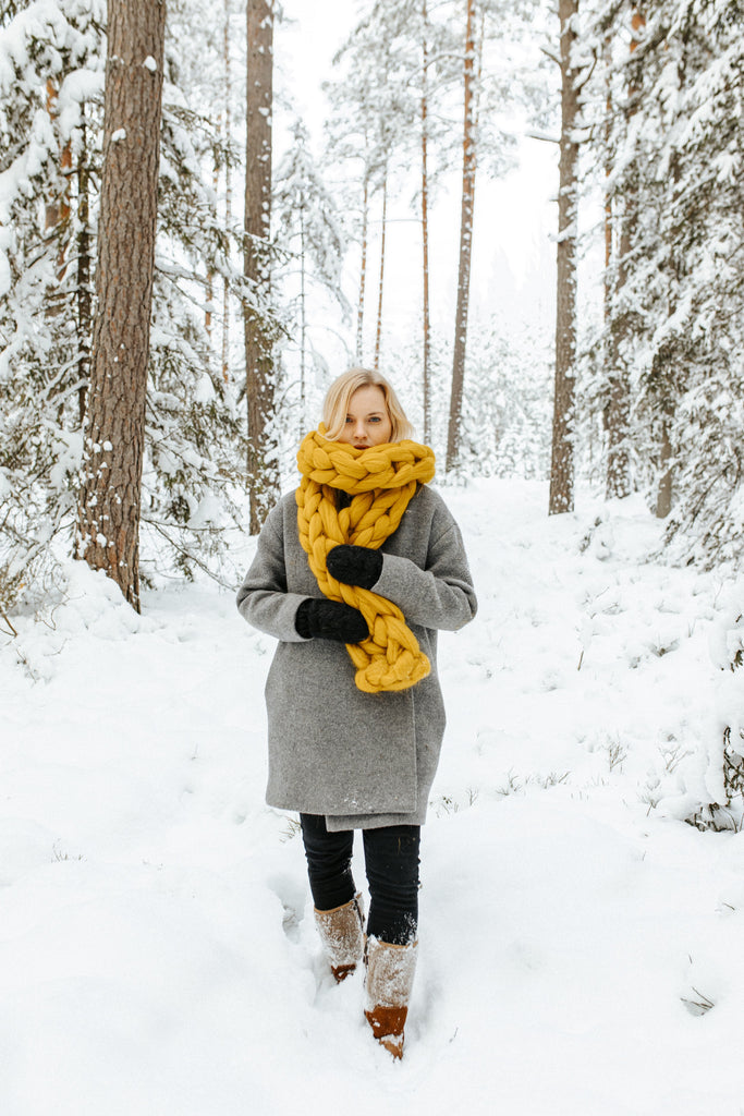 Wool Art Oversized Scarf 6”x100” (15x250 cm) / Wine Red