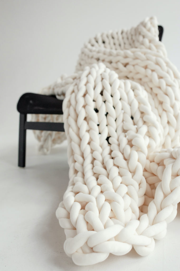 Cotton Chunky Knit Blanket Weighted Blanket Vegan Chunky Blanket Tube Yarn Blanket Cream White 230