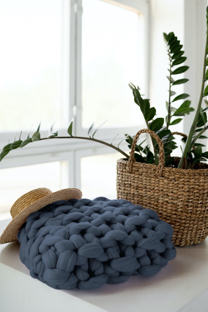 Cushion Pillow Chunky Knit Pillow Decorative Pillow Throw Pillow Seed Stitch Graphite Grey