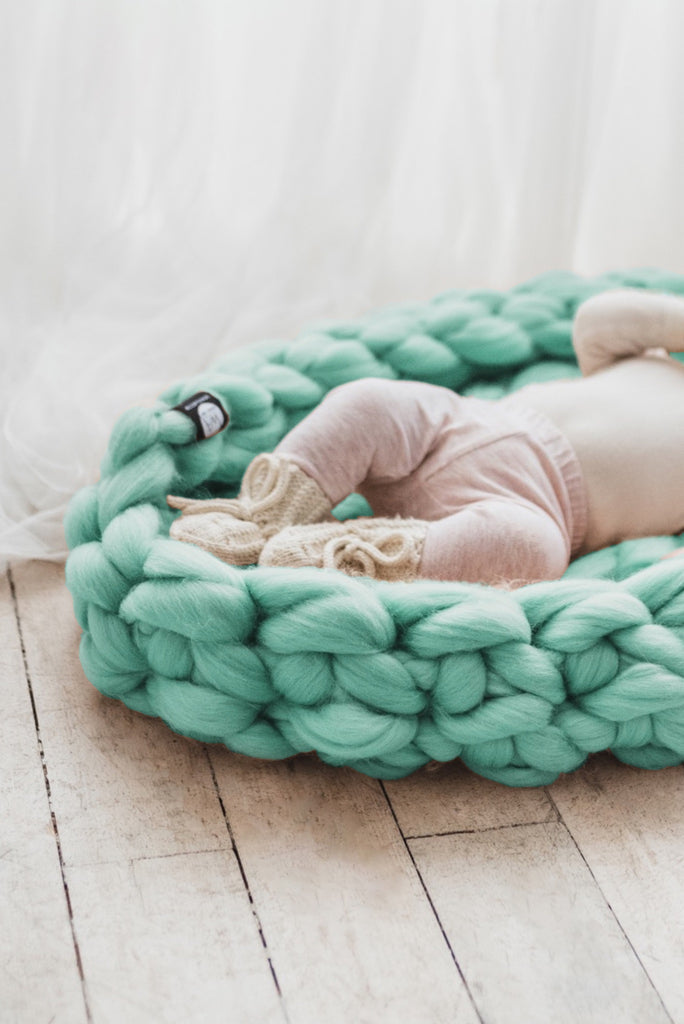 Cute Chunky Knit Baby Basket Baby Nest Mint 4427