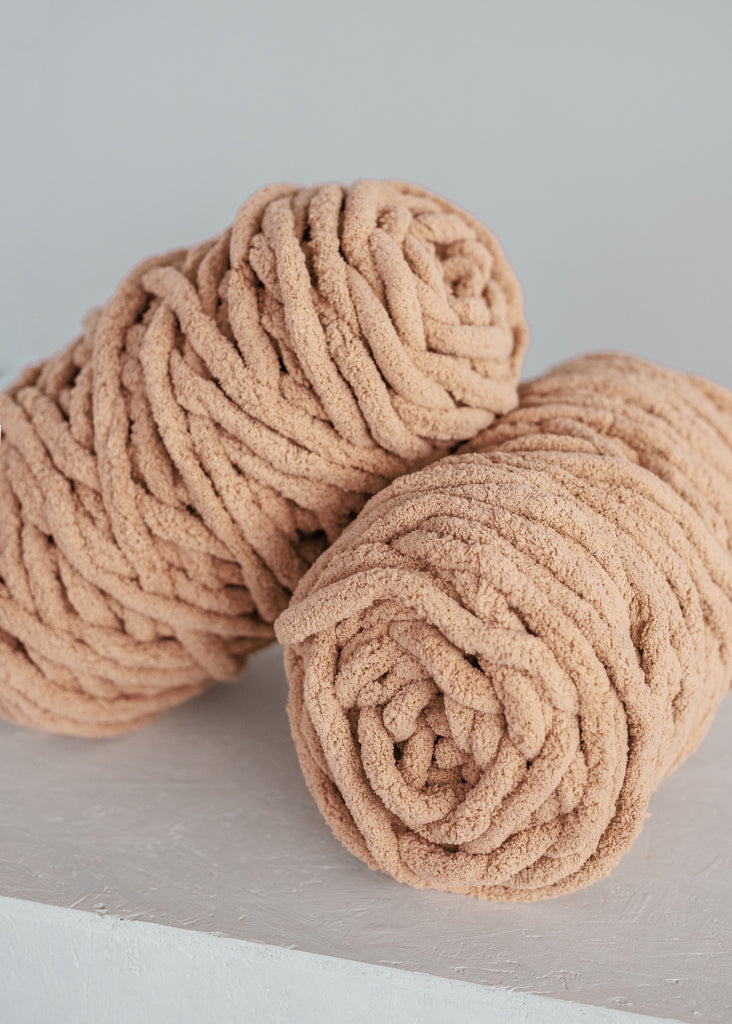 Chunky Chenille Yarn - 100% Polyester - Vegan Yarn for Knitting