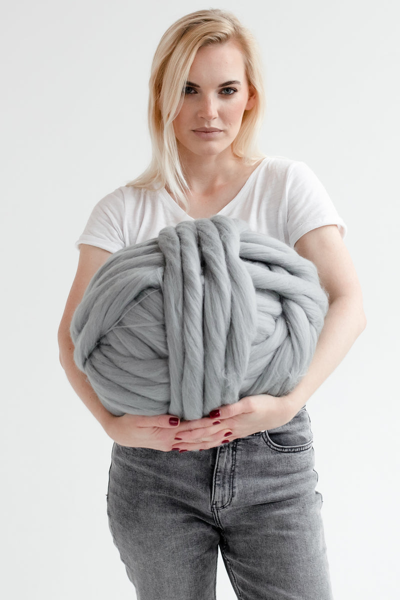 DIY Chunky Knit Yarn Wool Art - Main Image