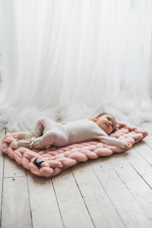 Kids Blanket Merino Wool Baby Blanket Chunky Knit Blanket 40x80 Dusty Pink