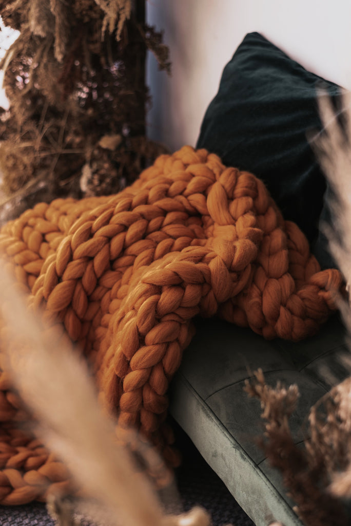 Bedding Chunky Knit Blanket Burnt Orange Burnt Orange, Ivory And