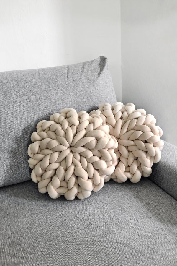 Knitted Pillow Chunky Knit Pillow Tube Cushion Set Beige 78601
