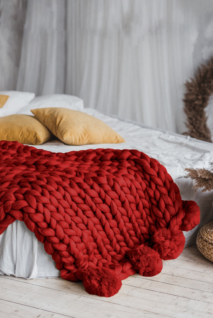 Merino Blanket Chunky Knit Throw Blanket Wool Blanket Pom Pom Chunky Knit Blanket Pom Pom Blanket Red 01