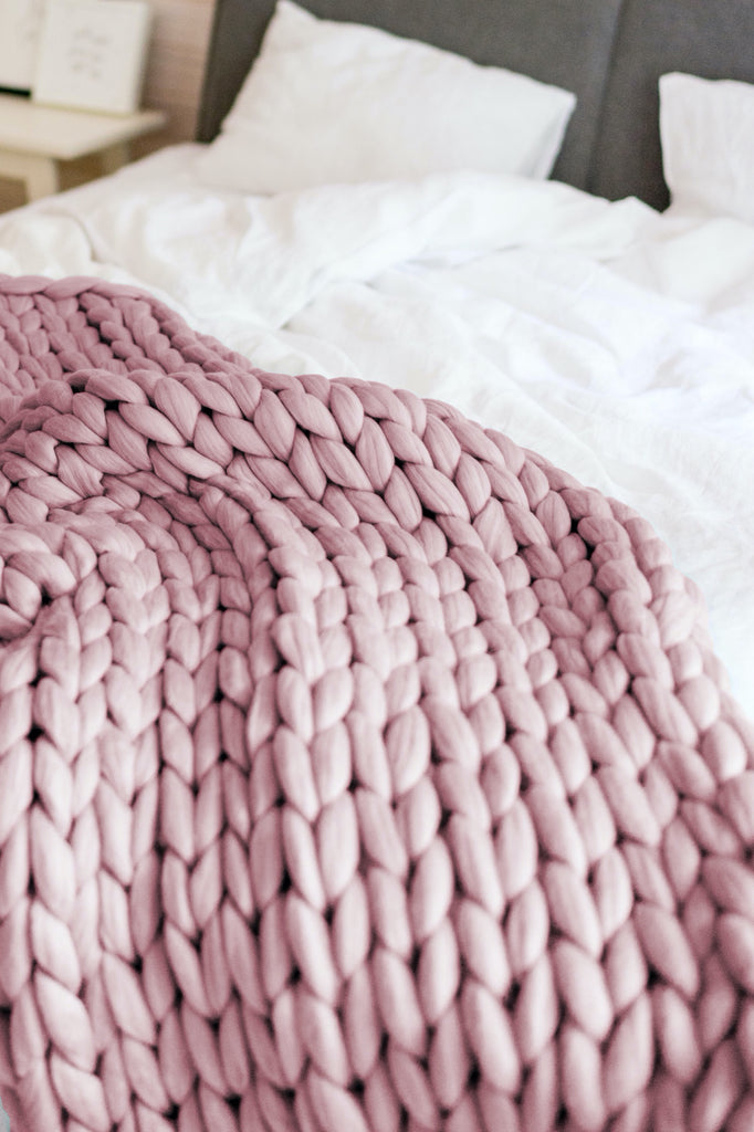 Merino Blanket Chunky Knit Throw Giant Yarn Blanket Mauve 100x150