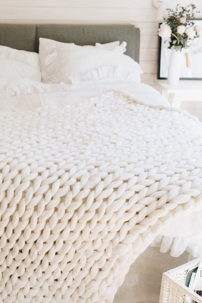 King blanket 98”x90” (250x230 cm) - Main Image