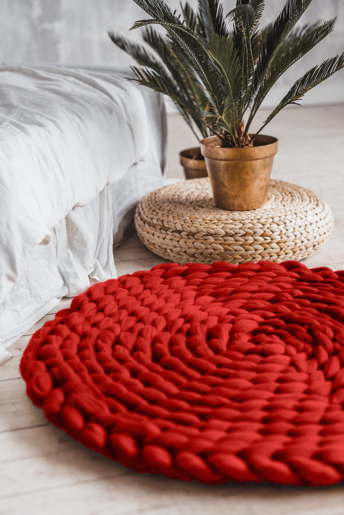 Merino Wool Rug Circle Chunky Knit Rug Handmade Rug Round Rug Red