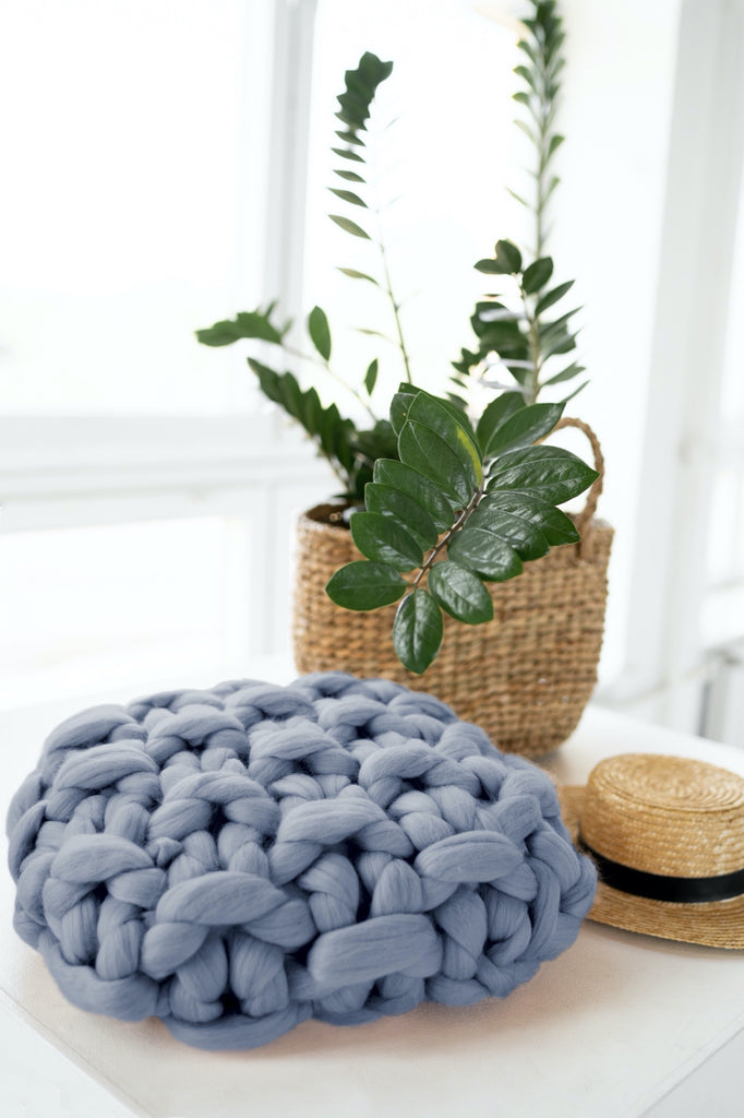 Throw Pillow Decorative Cushion Throw Pillow Seed Stitch Grey