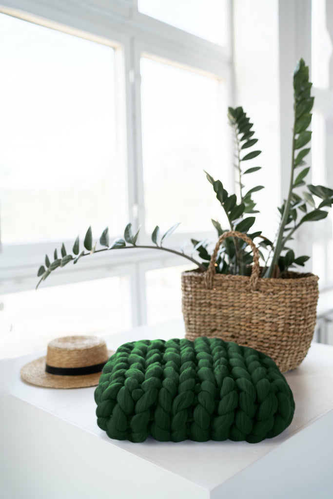 Throw Pillow Decorative Cushion Throw Pillow Stockinette Stitch Forest Green