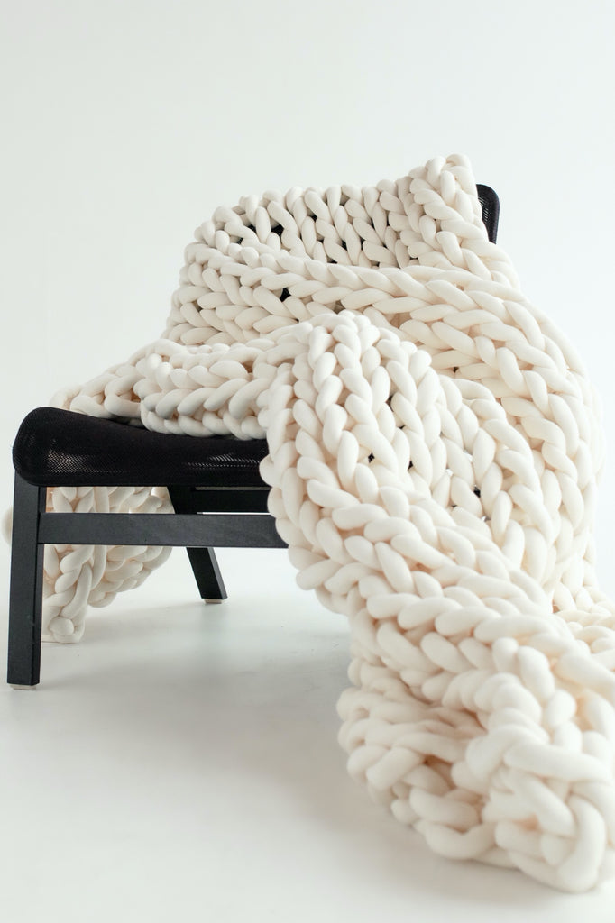 Vegan Chunky Blanket Weighted Blanket Knitted Blanket Cotton Chunky Knit Blanket Tube Yarn Blanket Cream White 226 Vertical